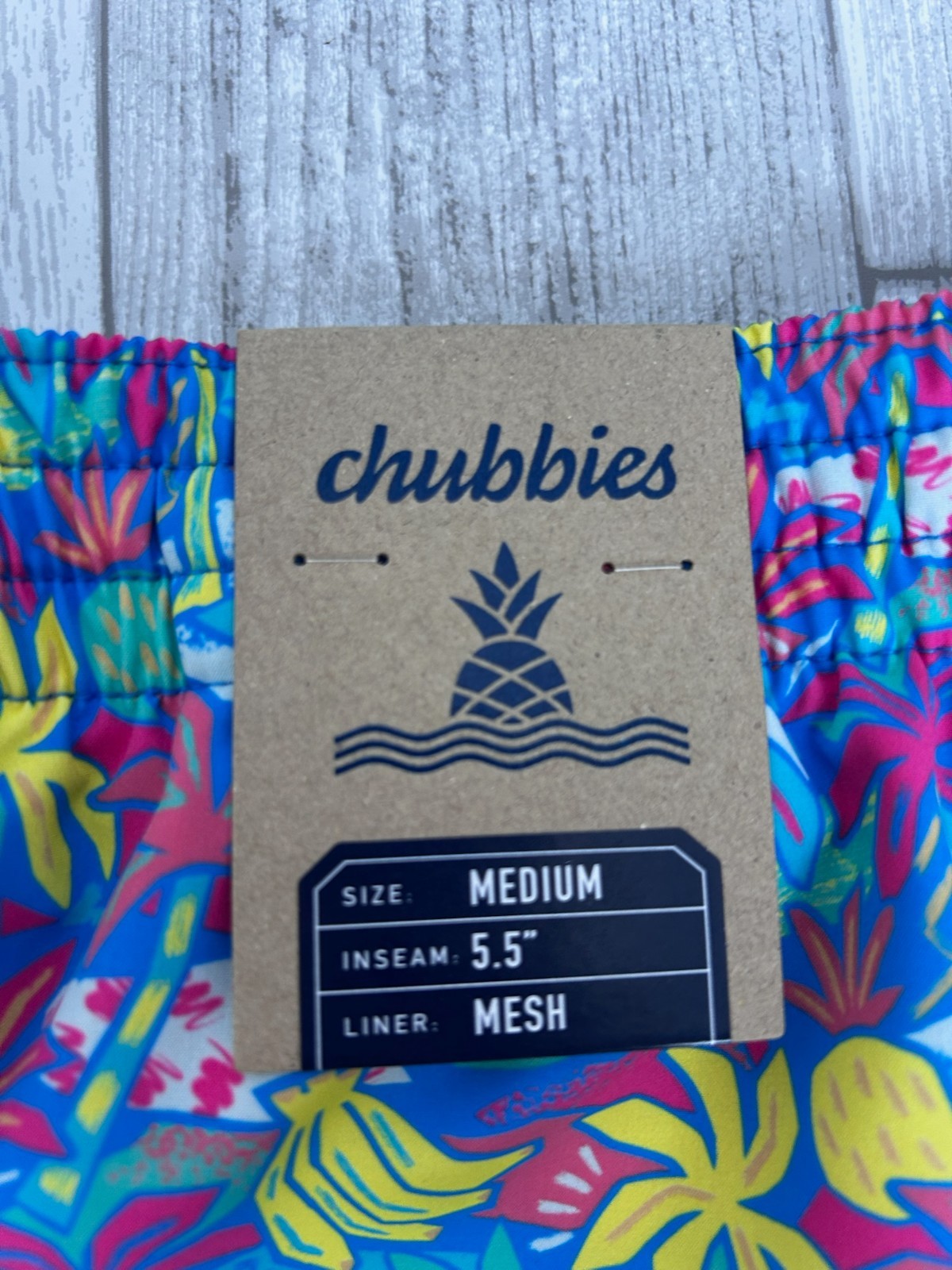 NWT Chubbies The Tropical Bunches Swim Trunks Size Medium MSRP $69.50 | 5.5"