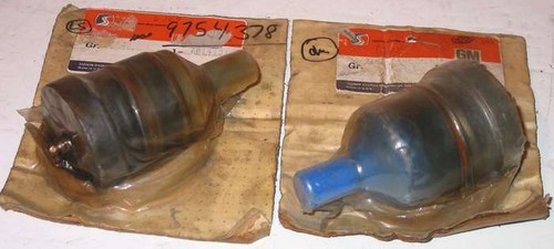 1973-1976 Riviera Bonneville Electra Impala NOS lower ball joints 7814131