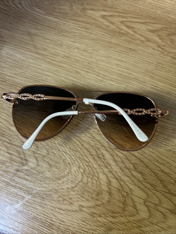 Gafas de sol Tahari Teardrop Aviator de metal dorado lentes degradadas marrones TH789-RGDWH Foto 3 de 4