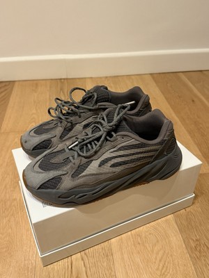 adidas Yeezy Boost 700 V2 Geode Size 8,5 UK/9 US/42,5 Eu UK