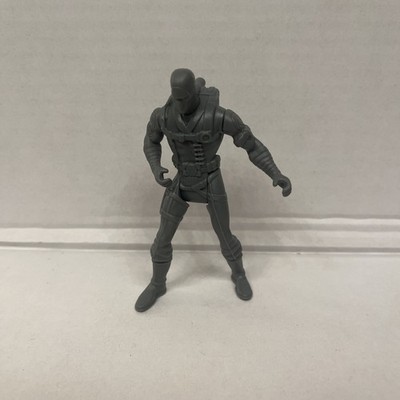 G.I Joe 2004 McDonald s  Valor Vs. Venom  Snake Eyes Action Figure 3.75 