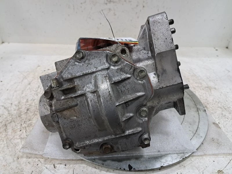 2011-2020 TOYOTA SIENNA Transfer Case Assembly Factory OEM - Image 4 of 4