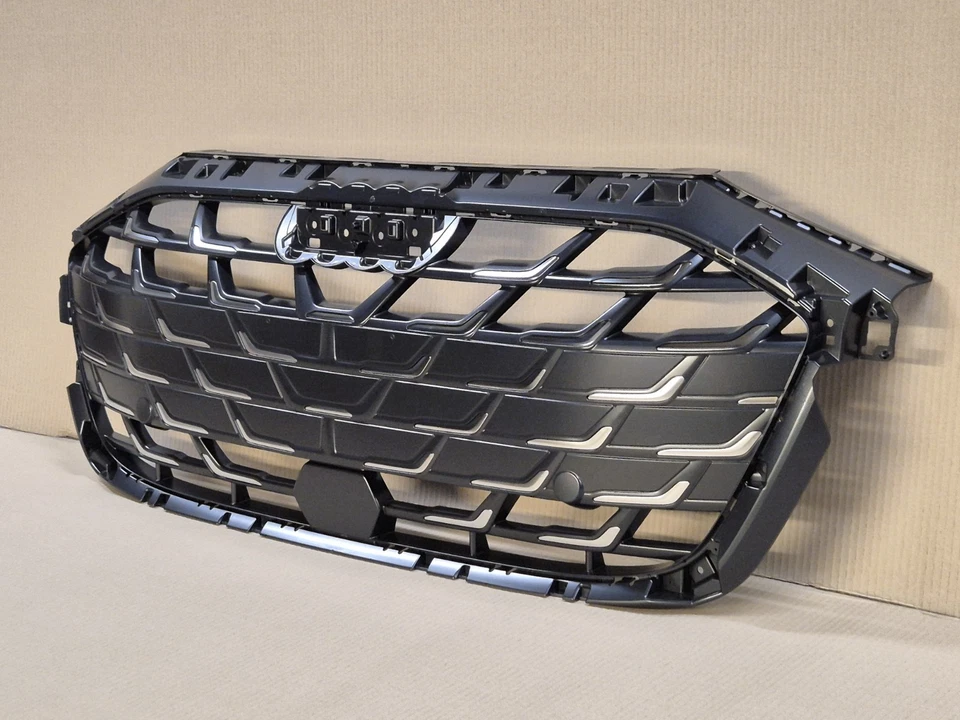 PARAGOLPES DELANTERO NUEVO GENUINO AUDI A3 E-TRON 2024-2025 8Y0853651AF  Foto 3 de 4