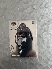 2021 Panini Chronicles - Dynagon Rookies Justin Fields #D-3 Silver Prizm (RC)
