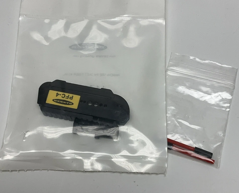 Conjunto reflectante de fibra de plástico Turck Banner PBR46.5UMPFS / 72213 Foto 3 de 4