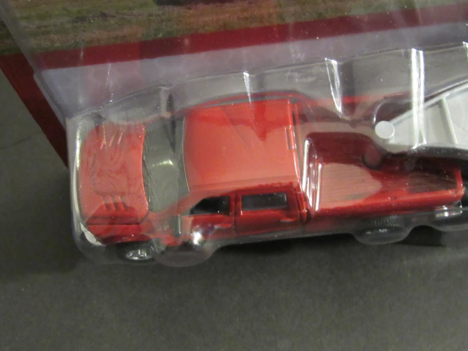 ERTL Case IH Dodge Ram Pickup w/ Gooseneck Trailer & 11 Round Bales 1:64 NISP - Image 4 of 4