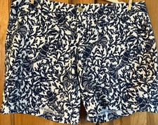 Lilly Pulitzer Navy and White Lobster Print Bermuda Style Shorts Size 16