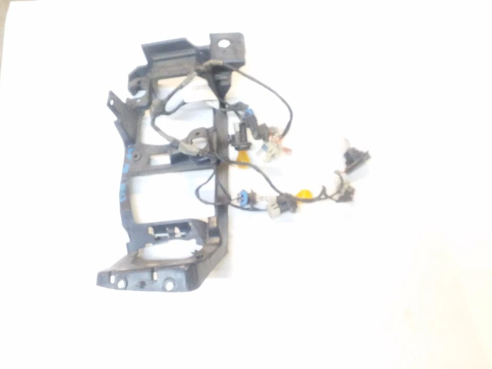 Driver Left Headlight | Fits 1972-1980 Mercedes Benz 450 - Image 2 of 4