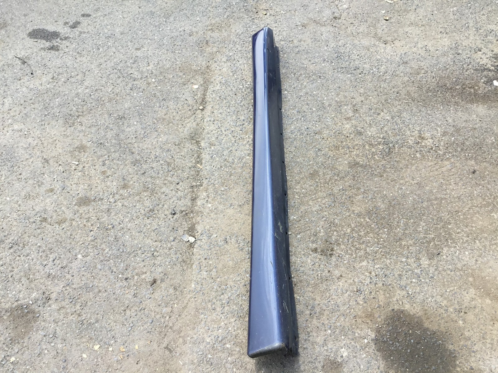 Maserati Coupe GT 2003 Left Driver Rocker Skirt Panel Trim Molding 02-06 ;:Y
