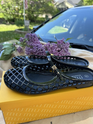 Musshoe Women's  Jelly  shoe. Black, Rubber Buckle Round Toe Ballet Flats Sz 8