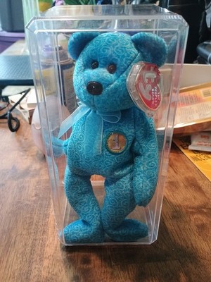 Ty Beanie Baby Classy the Bear  DOB April 30, 2001 Mint In Case #17