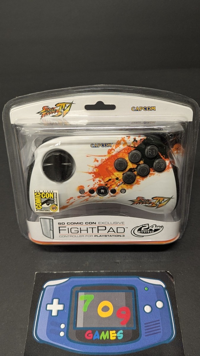 Ryu FightPad PlayStation 3 20周年記念 RARE New & Sealed Super Street Fighter IV FightPad Xbox 360 Comic