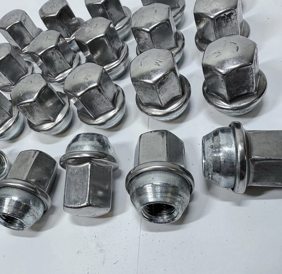 20) JEEP WRANGLER FÁBRICA OEM 2011-2025 TUERCAS DE RUEDA DE ACERO INOXIDABLE 6509422AA Foto 3 de 4