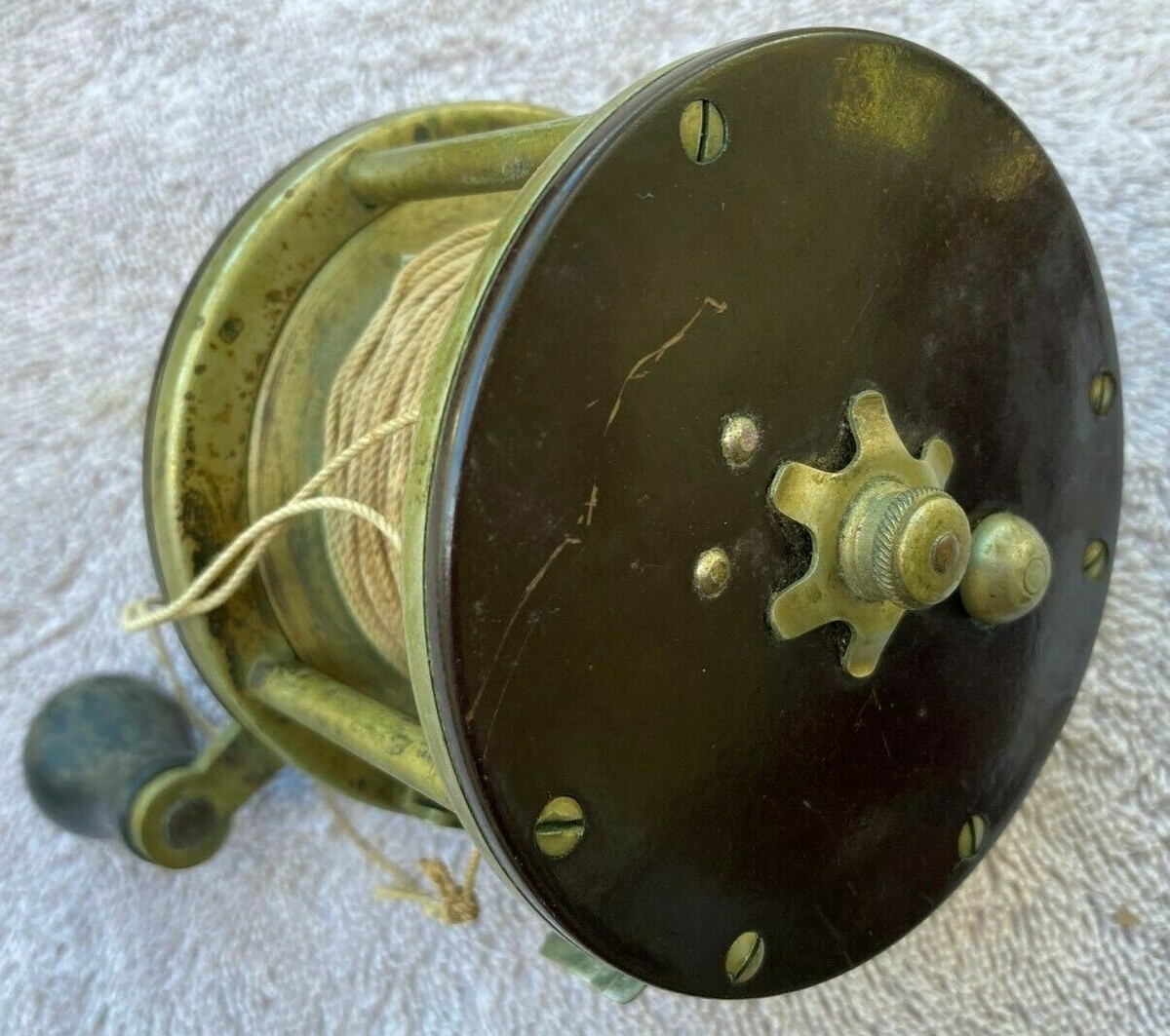 Lot of 9 vintage Ocean City fishing reels - Silver, 77, 112