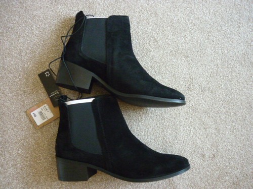 MANTARAY BLACK SUEDE MOLE PULL ON MID 