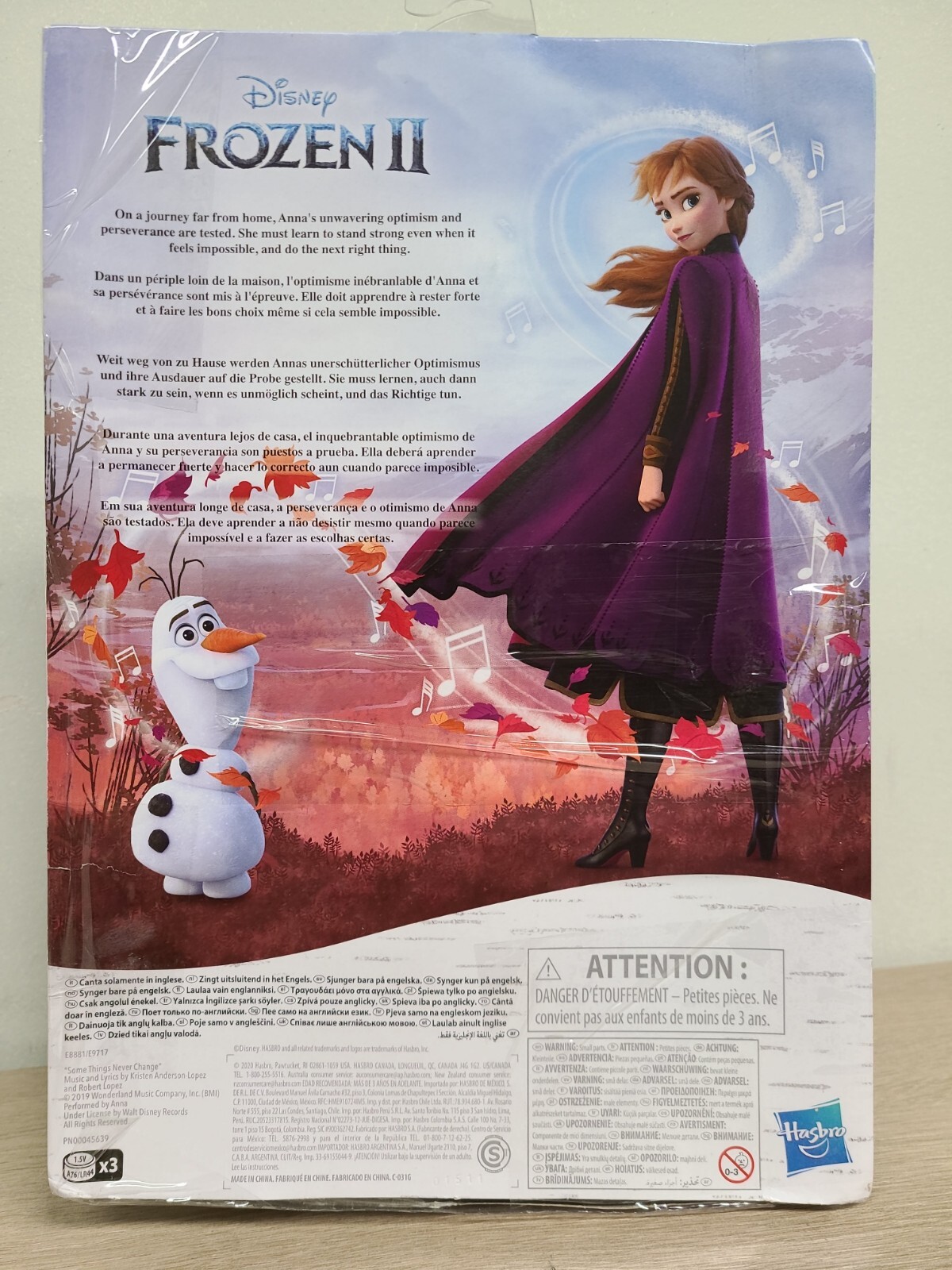 DMG BOX Disney Frozen Musical Adventure Anna Singing Doll Frozen 2