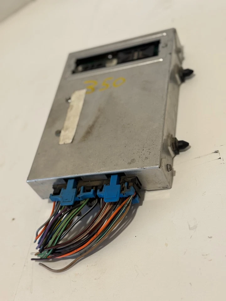 GMC / CHEVY 350 ECU MISSING COVER MISSING TAG HAS PIGTAIL UNKOWN CONDITION - Image 3 of 4