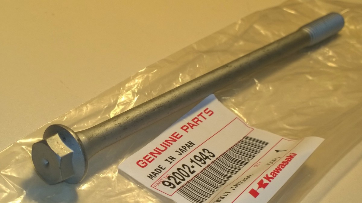 See List ZX EN ZG EX ZR New Genuine KAWASAKI Cylinder Head 10x164