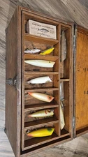 Vintage Wood Tackle Box With Salmon Plugs. Boxes In Second Tray Empty. Reels