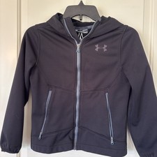 Under Armour Boys YSM small Black Full Zip Jacket. Fleece Lined. W/hood.