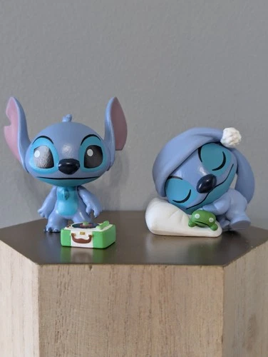 Funko Mystery Minis Stitch Sleeping Vinyl - Disney Lilo & Stitch, Sleepy Record