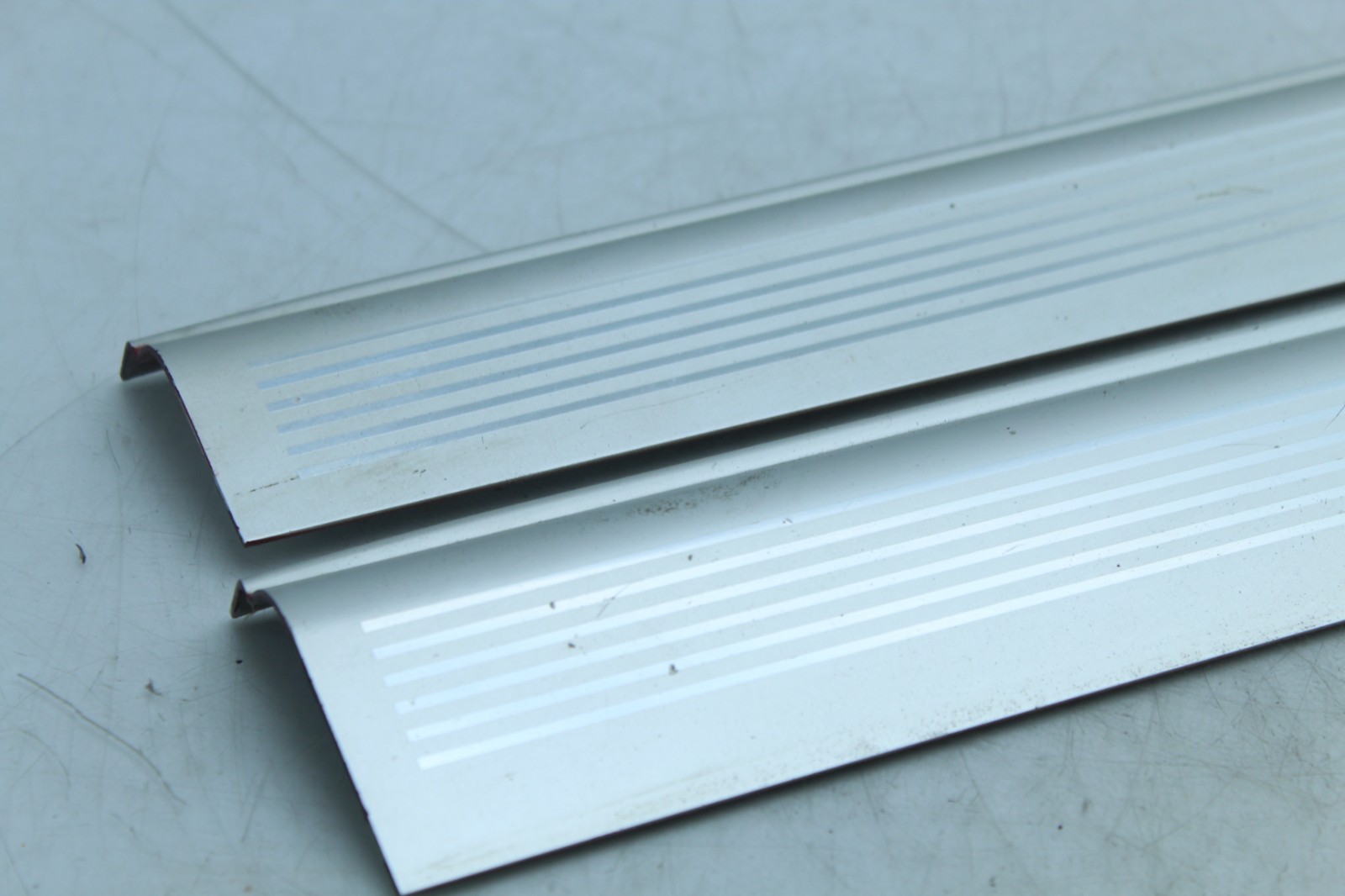 02-07 MASERATI M138 COUPE 4200 SPYDER STAINLESS DOOR SILLS SCUFF PLATES T6694