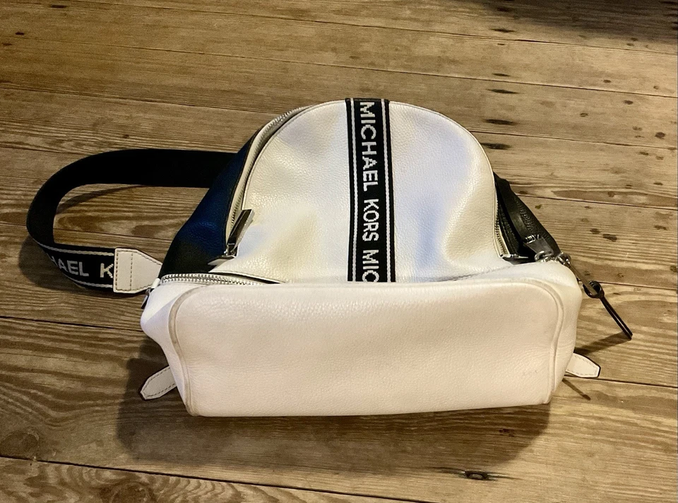 Michael Kors Mochila Mediana RHEA Bolso de Hombro Cartera Cuero Guijarro Blanco ¡BONITO! Foto 3 de 4