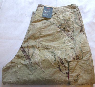Levi's Parachute Cargos 100%Cotton Men's  Pants Size 34 X 32
