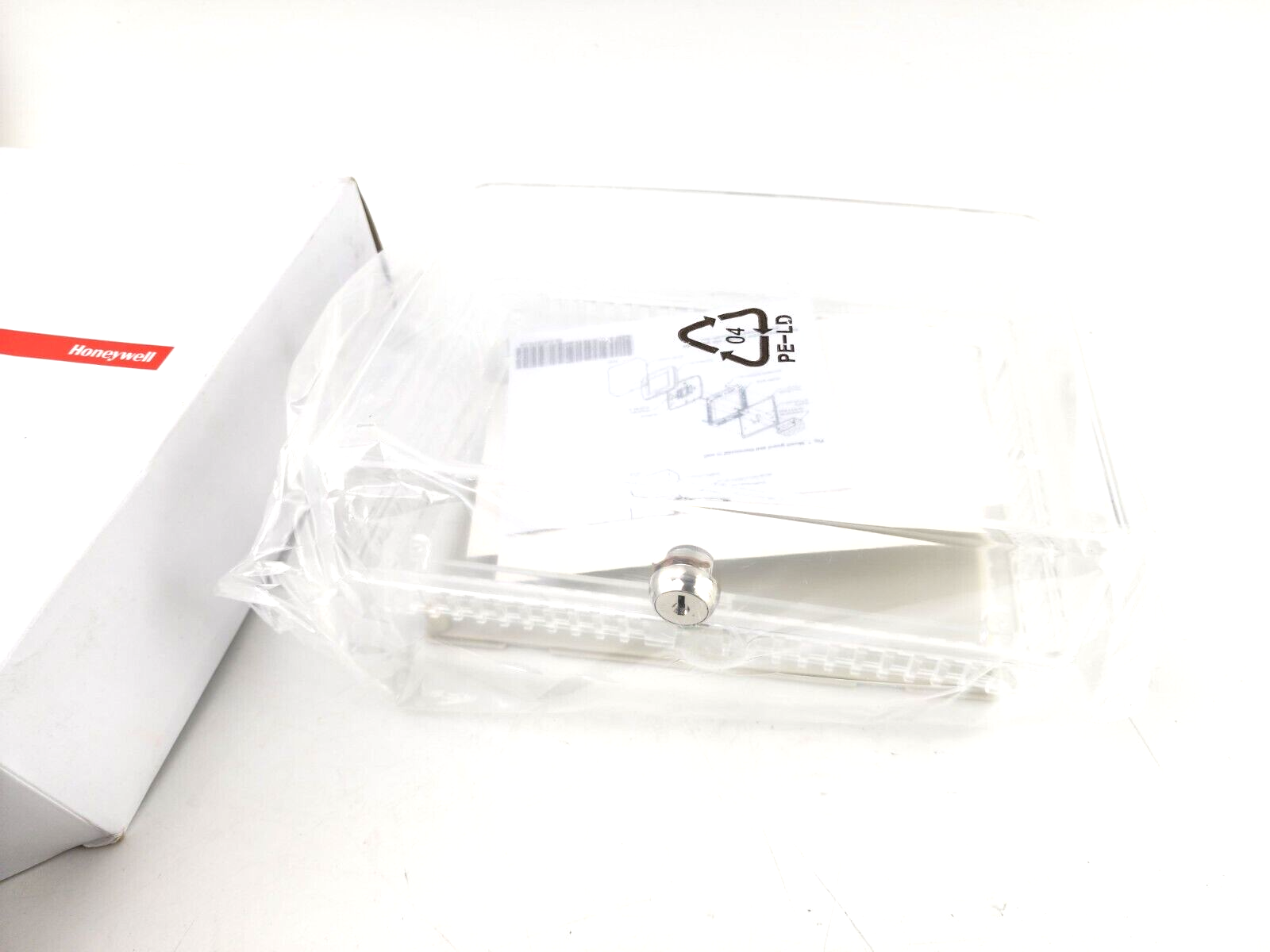 Honeywell Versaguard Universal Thermostat Guard w/ Lock & Key