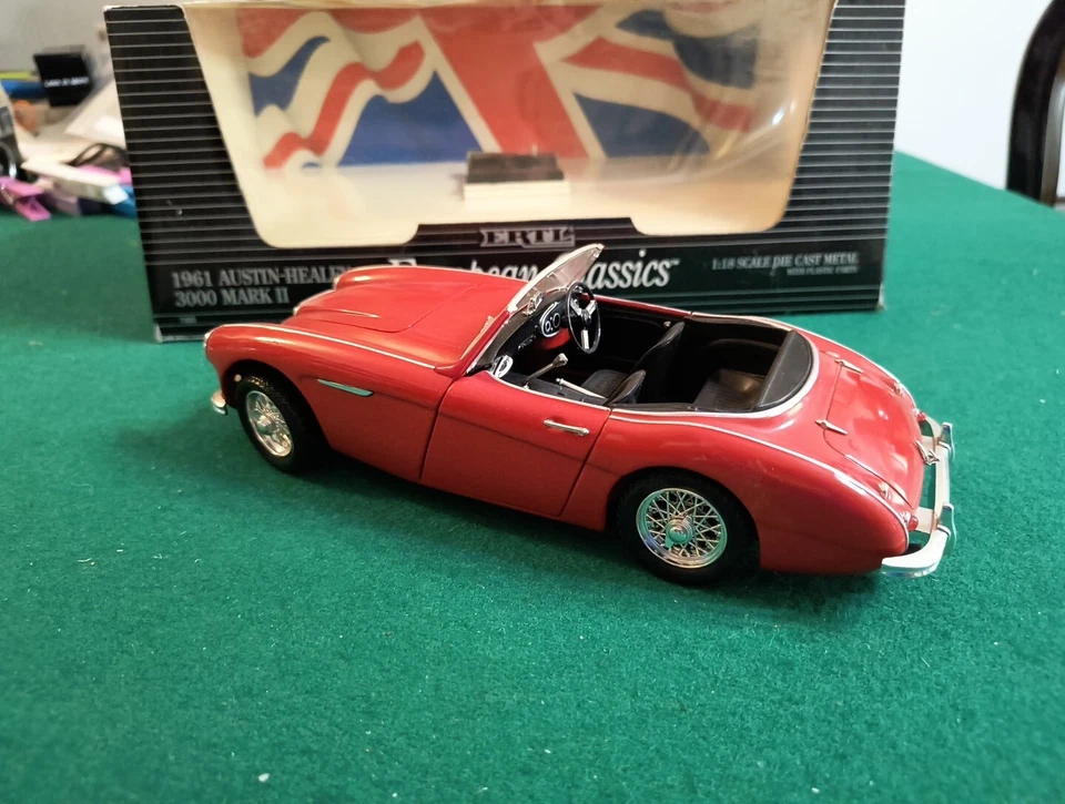 ERTL 1:18 Austin Healey 3000 Mark II 1961 - Color: red - Code: 7460 - Scale 1:18 - Immagine 4 di 4