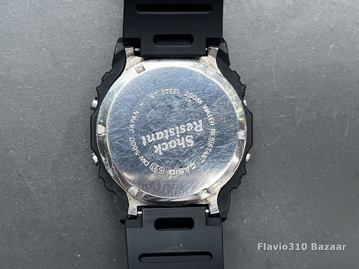 1987 Vintage Casio G-SHOCK DW-5600C (691) 1987 Vintage Casio G-SHOCK DW-5600C (691)