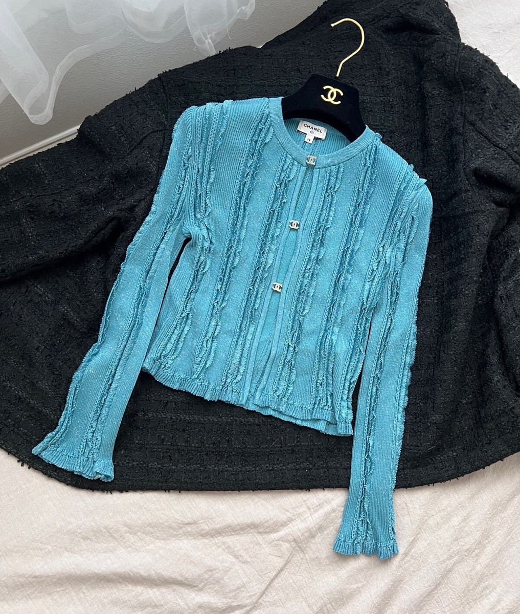 Auth Chanel 23P Pearl CC Viscose Blue Cardigan P74585 - Size Auth Chanel 23P Pearl CC Viscose Blue Cardigan P74585 - Size