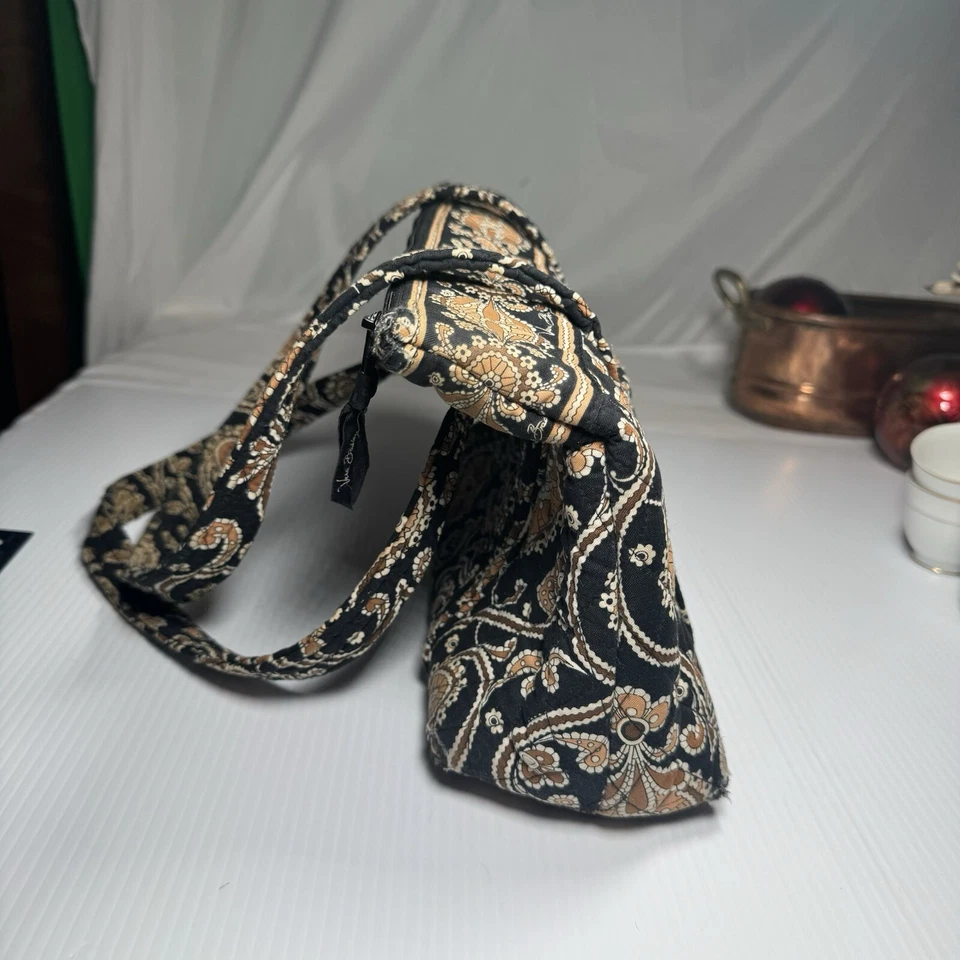 Bolso de Hombro Vera Bradley Café Latte Negro y Tostado Multi Compartimento Mediano Foto 2 de 4