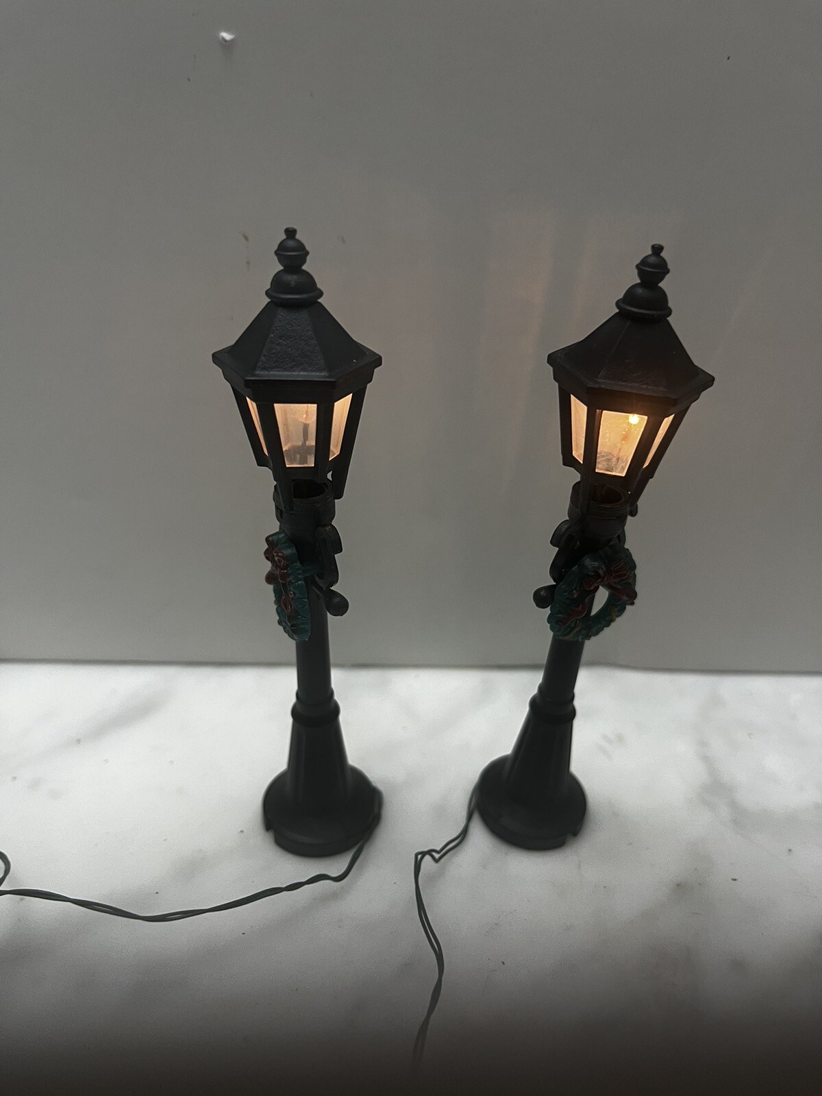 2 Christmas Village Street Lights Lamps Battery Operated 5” eBay