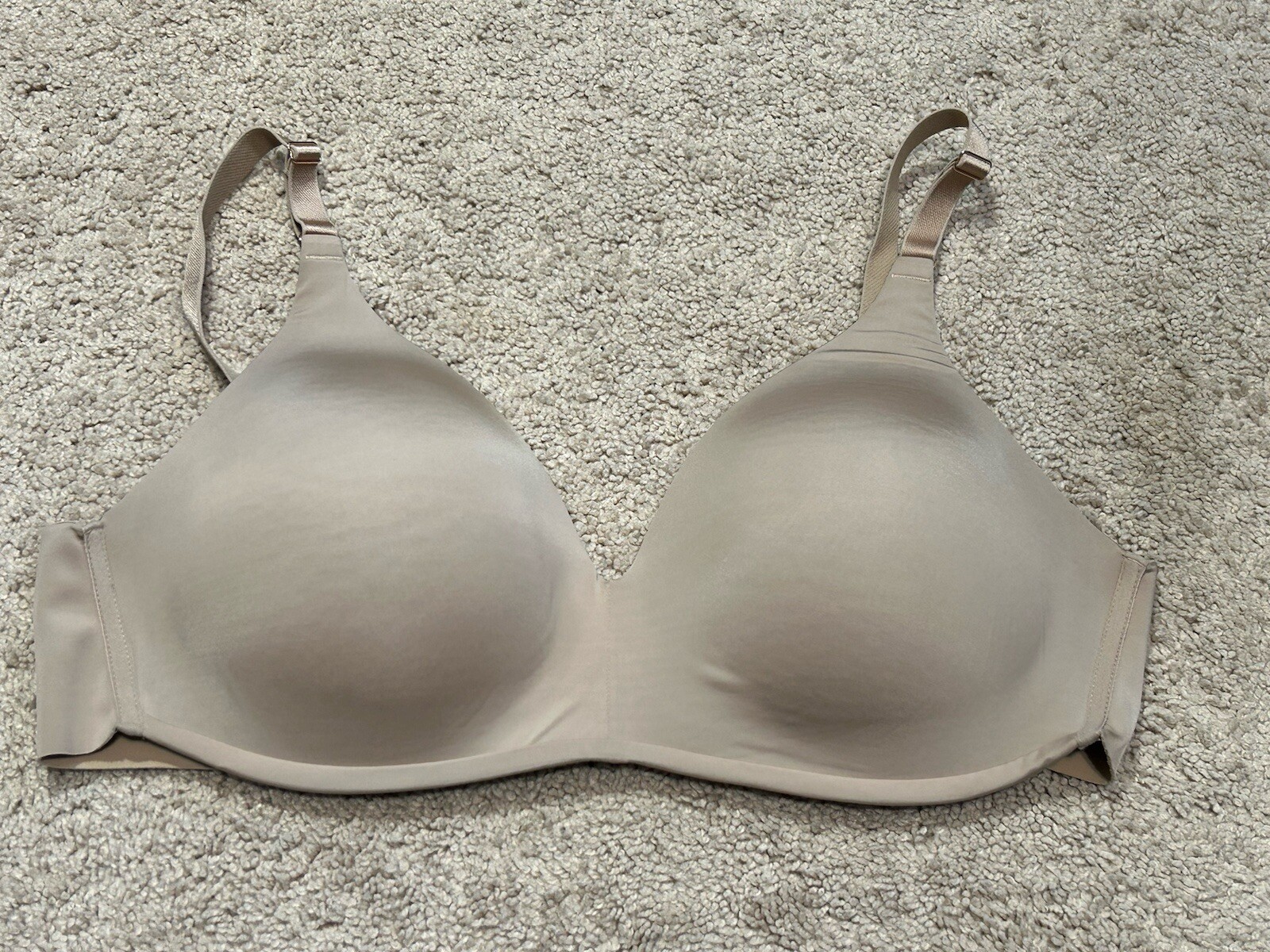 Soma Womens Bra Size 38D Beige Vanishing 360 Wireless Comfort Adjustable