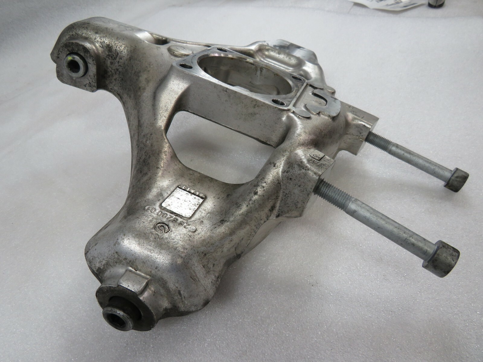 Ferrari 599 GTB, RH, Front Spindle / Knuckle w/out Hub, CCM, Used, P/N 219552
