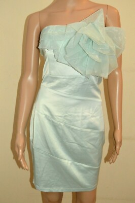 green emerald velvet dress Rent Lipsy Sage Halter Lace Dress main image 0