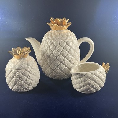 Vintage Pottery Barn Pineapple 3-pc. Tea Set White And Gold