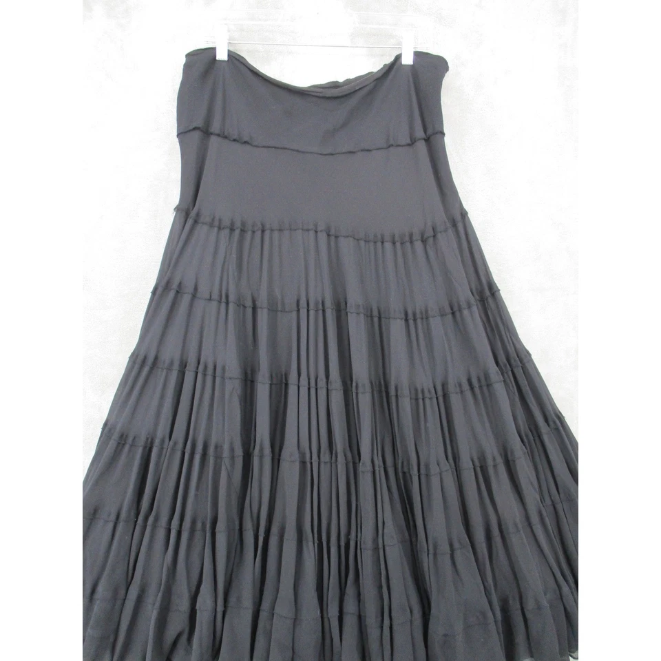 Falda Jones New York 16 Seda en Niveles Fluida Capricho Brujo Vampiro Línea A Negra Foto 4 de 4