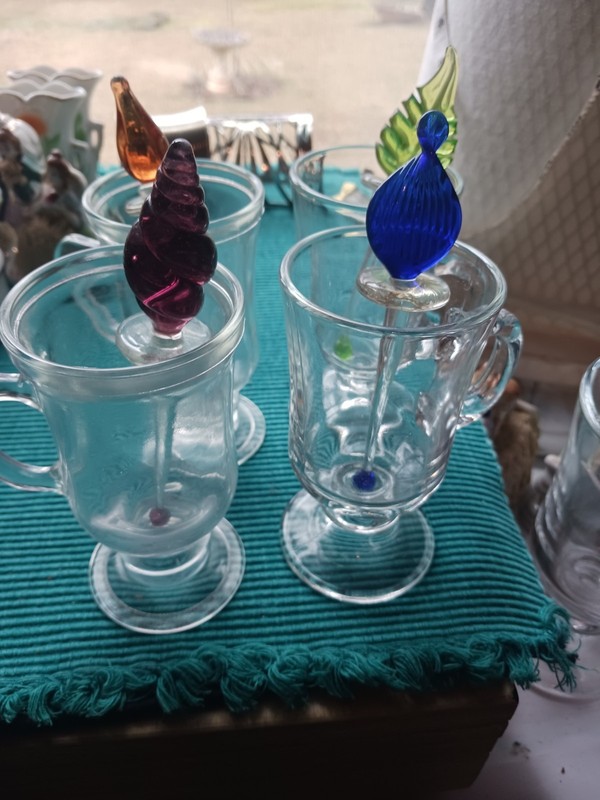 Set Of 4 Expresso Mugs With Italian Glass Swizzlers
