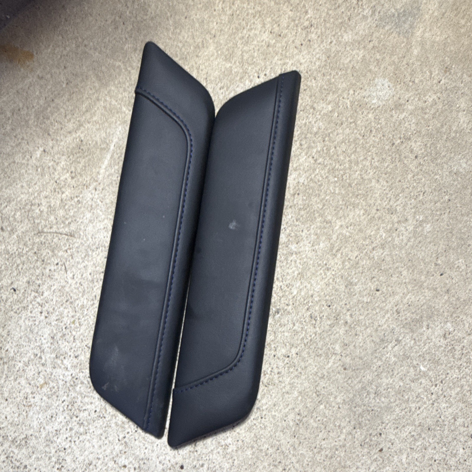 2022 - 2026 TOYOTA TUNDRA SEQUOIA CONSOLE RIGHT SIDE UPPER TRIM COVER PANEL OEM