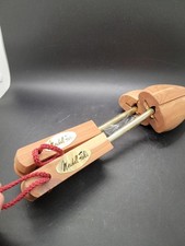 Marshal Field's Size M Cedar Wood Shoe Trees 1 Pair Adjustable USA