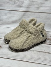 LL Bean 507186 Cozy Pile Fleece Slipper Booties Womens Size 8M Beige NEW