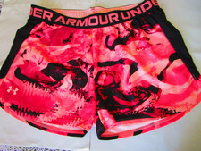 New Under Armour Girls athletic short, size YXL