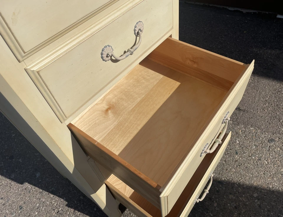 Ethan Allen Country French Lingerie Chest 7 Drawers 26-5224 647 White Legacy - Image 4 of 4