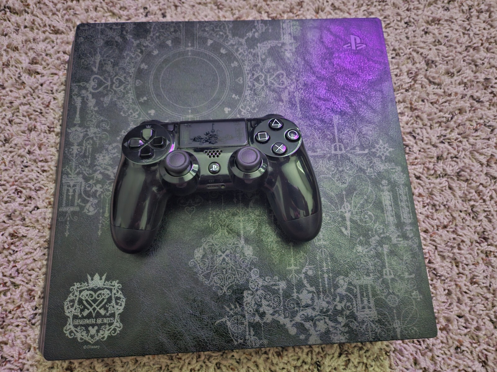 PlayStation 4 Pro KINGDOM HEARTS III LIMITED EDITION Console + 5 Games