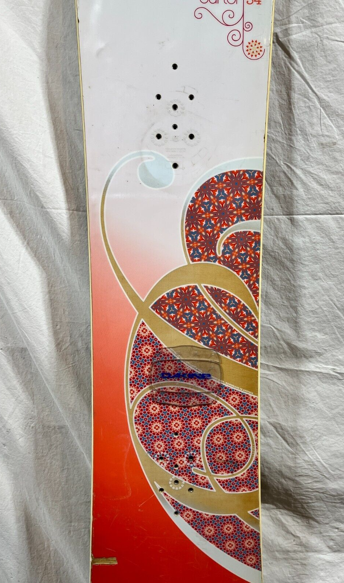 Burton Lux 154cm Twin-Tip All-Mountain Women's Snowboard
