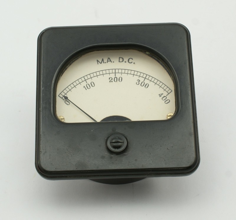 Vintage 0-400 mA DC panel meter unknown brand; dimensions in listing