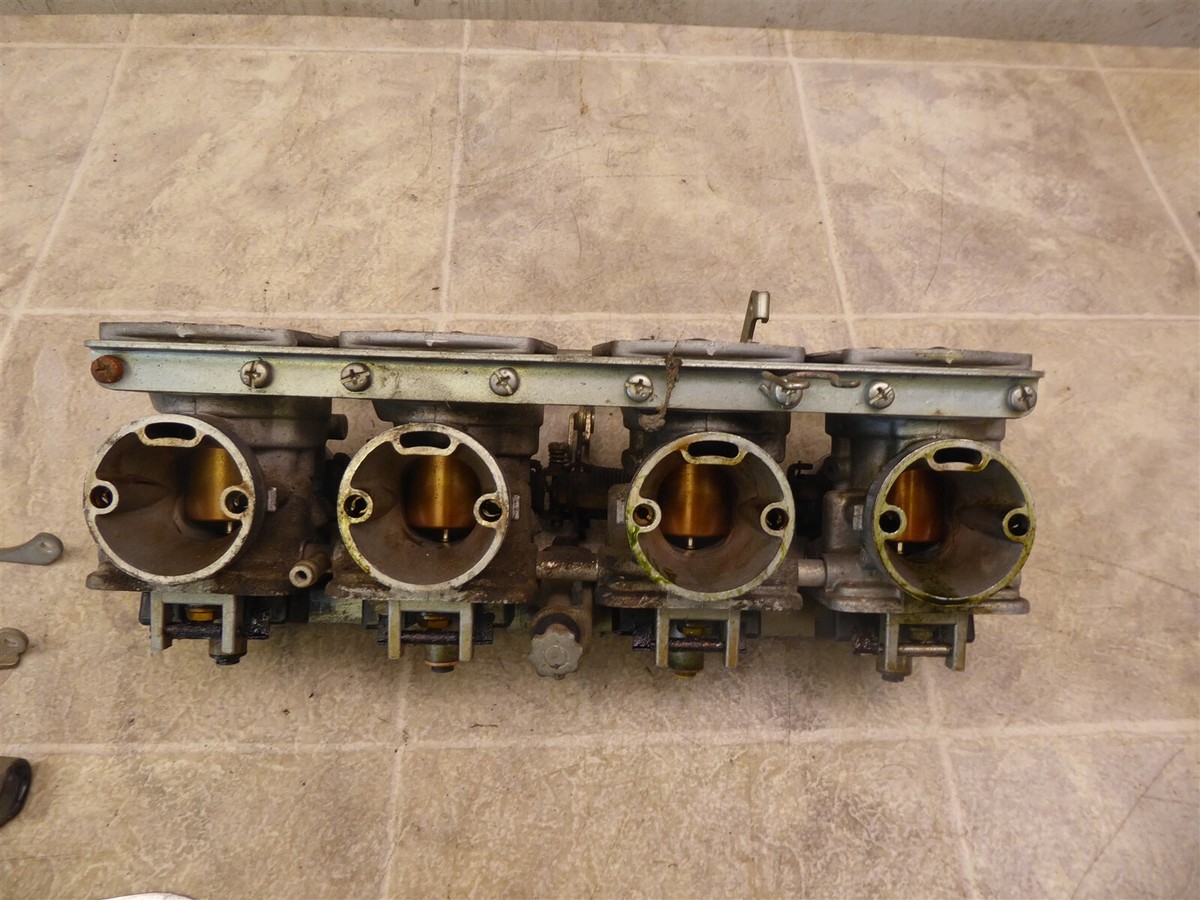 1982 Yamaha XJ750 Maxim Y485-3) Hitachi carburetors carbs for