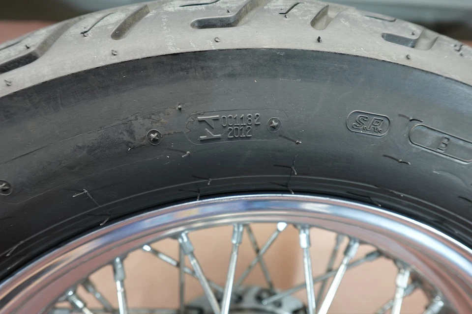 Задний обод шины DUNLOP 1999-2003 Yamaha Road Star XV1600 150/80 B16 - Изображение 4 из 4